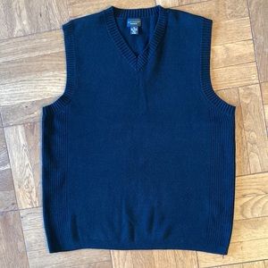 Vintage 1990s men’s v-neck sweater vest, cotton/acrylic blend, grandpa, M